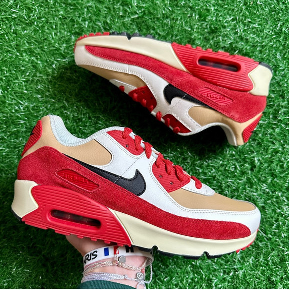 Nike Shoes - Nike Air Max 90 Ltr
